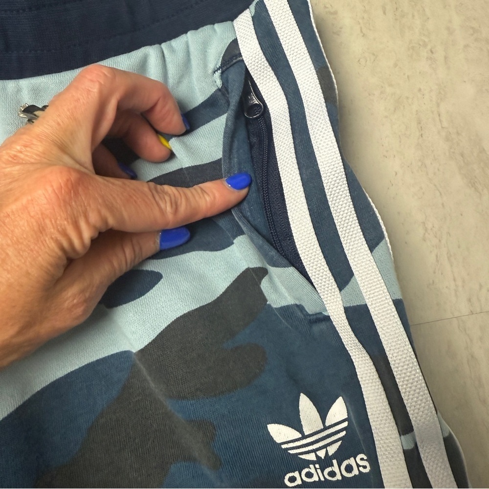 Adidas shorts Camo Shorts - Picture 4 of 9